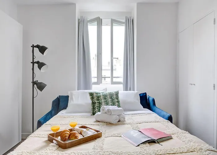 Le Marais & Place Des Vosges - Vacation Apartment *