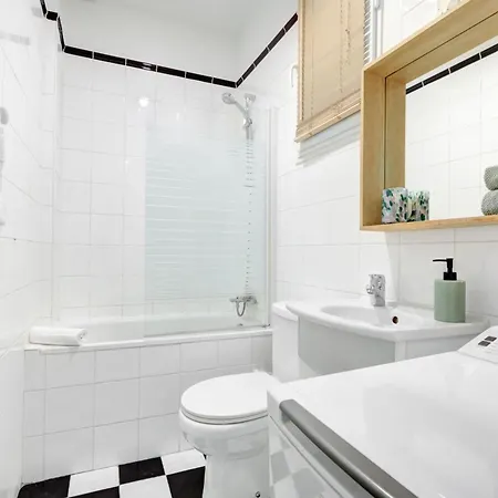 Le Marais & Place Des Vosges - Vacation Lägenhet Paris